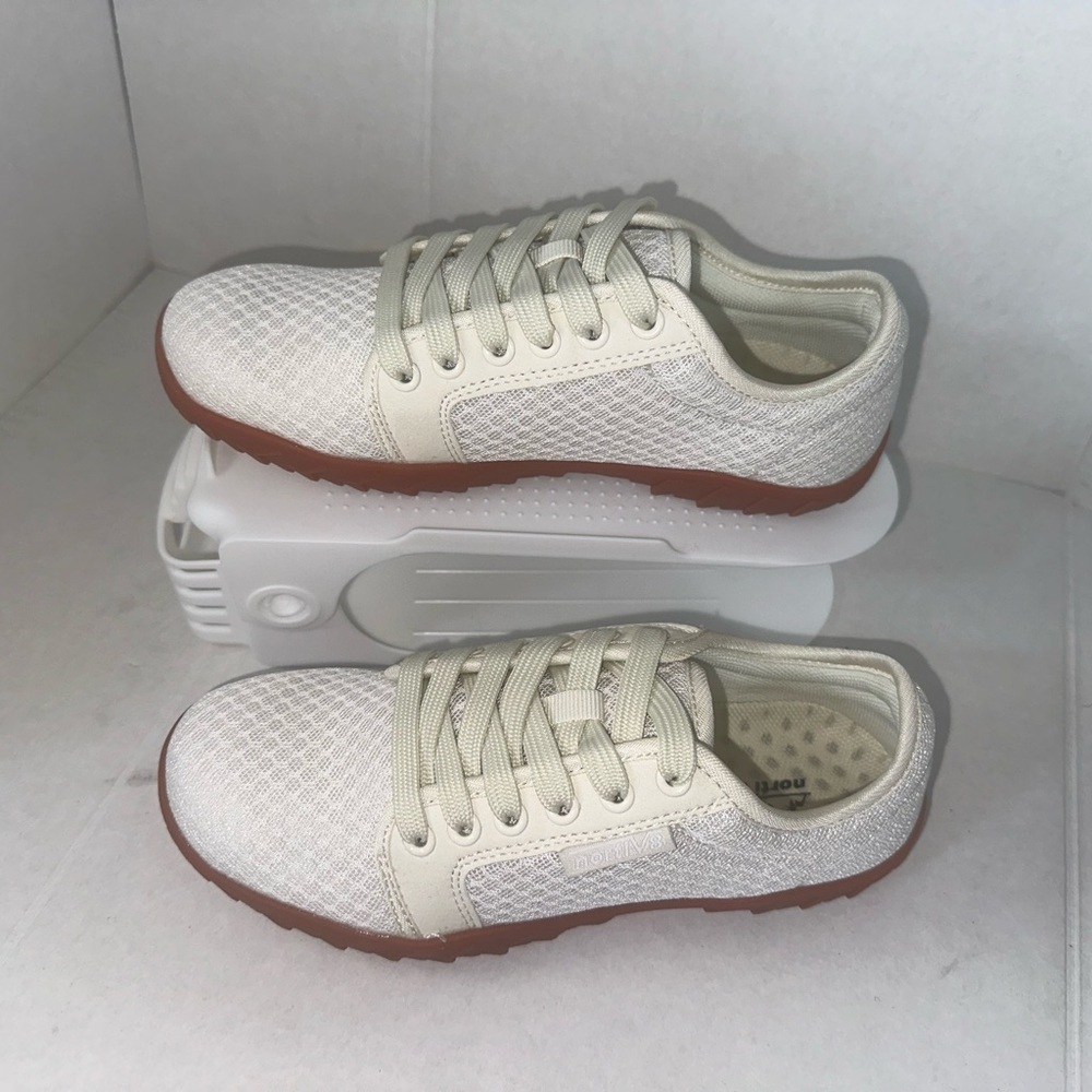 NORTIV 8 Quick Dry Water Shoes for Men and Women, 
Size M3.5/L5